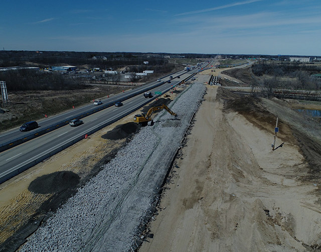 Grading Road Big Rocks Road & Highway Construction Company | Rock Road Companies